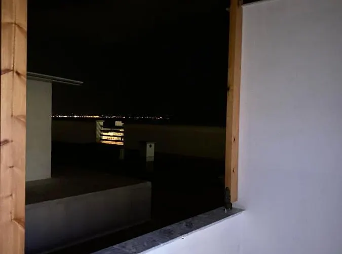 Prestige Sea View Apartment *